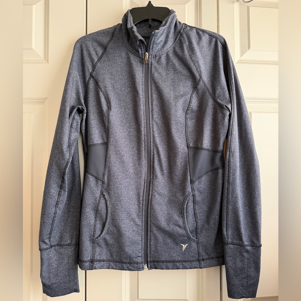 GUC Old Navy Active zip up jacket. Size L.